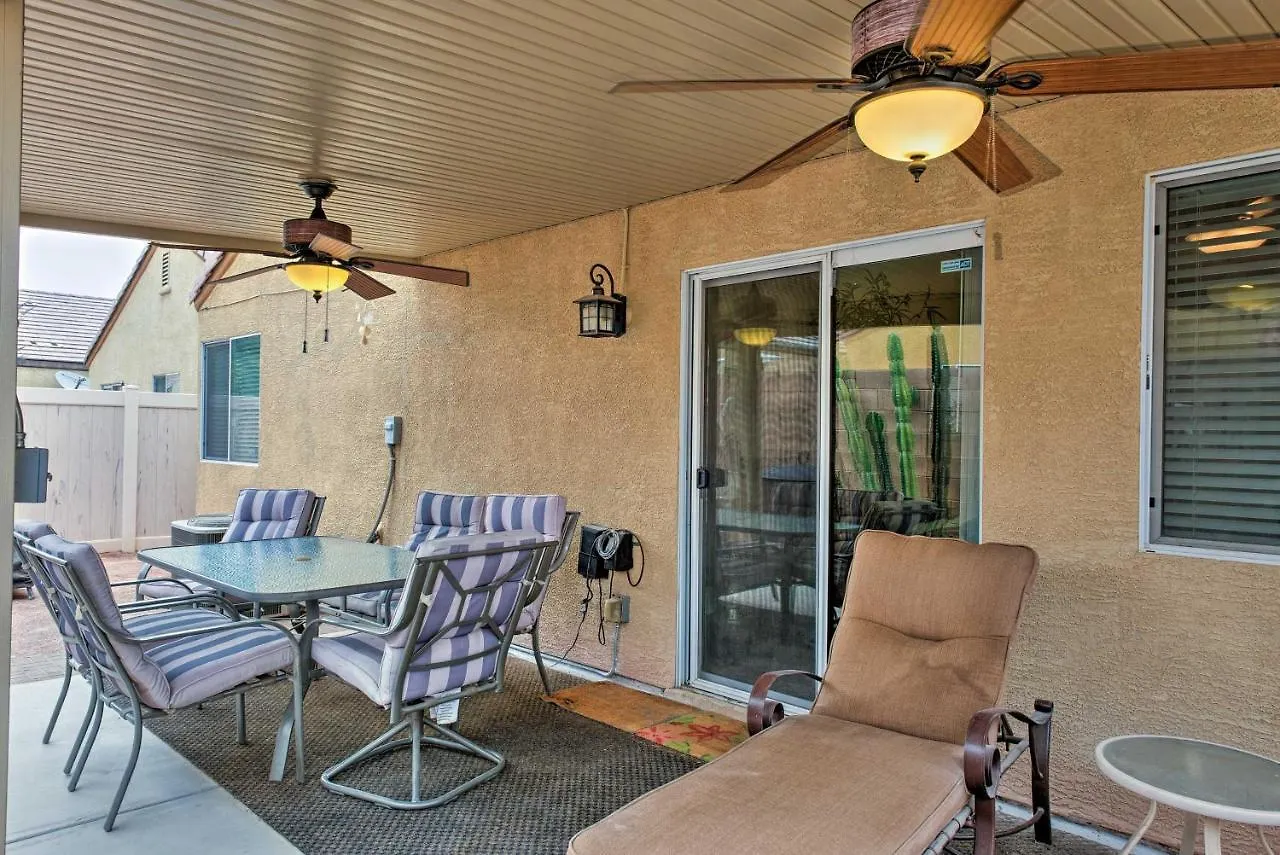 Gated Community Home With Patio, 9 Mi To Vegas Strip 라스베이거스 0*,